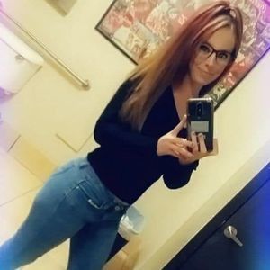 Meet your Posher, Brittney